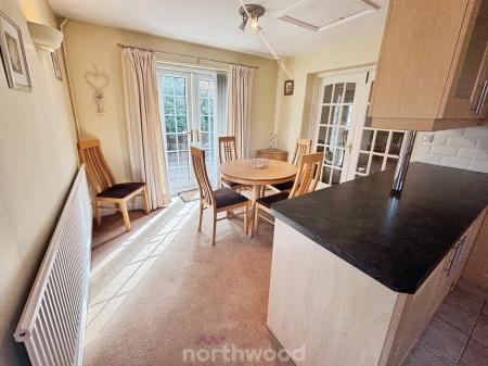 2 bedroom Bungalow for sale in Millard Avenue, Hatfield, Doncaster, DN7