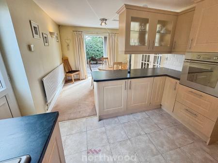 2 bedroom Bungalow for sale in Millard Avenue, Hatfield, Doncaster, DN7