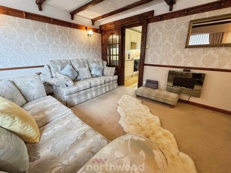 3 bedroom Semi-detached house for sale in Millard Avenue, Hatfield, Doncaster, DN7