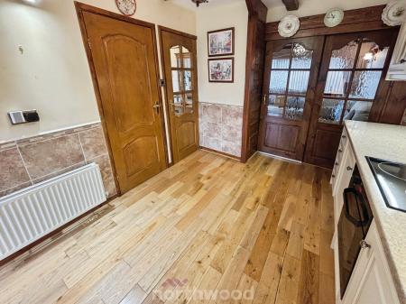 3 bedroom Semi-detached house for sale in Millard Avenue, Hatfield, Doncaster, DN7