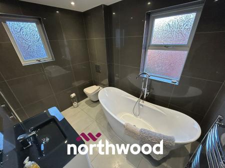 4 bedroom Semi-detached house for sale in Prospect Hill, Whitby, North Yorkshire, YO21