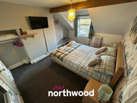 4 bedroom Semi-detached house for sale in Prospect Hill, Whitby, North Yorkshire, YO21