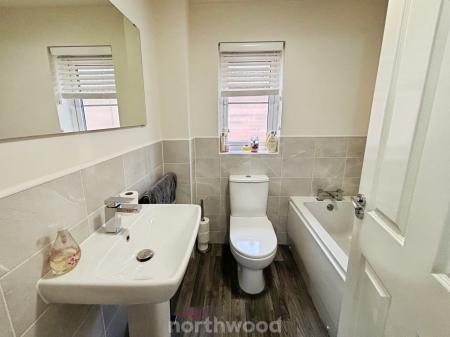 3 bedroom Semi-detached house for sale in Saxon Avenue, Doncaster, Doncaster, DN7