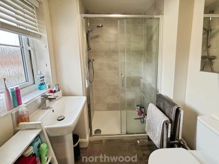 3 bedroom Semi-detached house for sale in Saxon Avenue, Doncaster, Doncaster, DN7