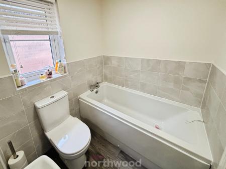 3 bedroom Semi-detached house for sale in Saxon Avenue, Doncaster, Doncaster, DN7