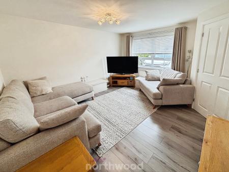 3 bedroom Semi-detached house for sale in Saxon Avenue, Doncaster, Doncaster, DN7