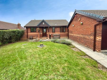 2 bedroom Bungalow for sale in St Marys Drive, Dunsville, Doncaster, DN7