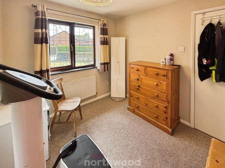 2 bedroom Bungalow for sale in St Marys Drive, Dunsville, Doncaster, DN7