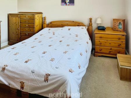 4 bedroom Detached house for sale in Tower Gardens, Hatfield, Doncaster, DN7