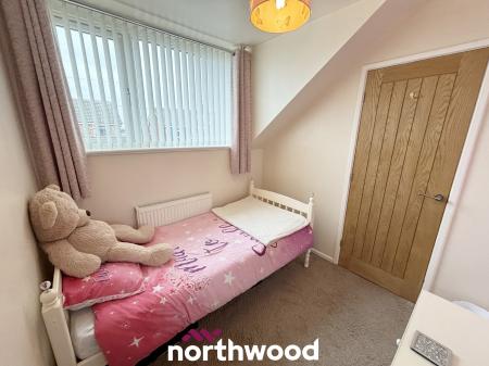 3 bedroom Semi-detached house for sale in Victoria Avenue, Hatfield, Doncaster, DN7
