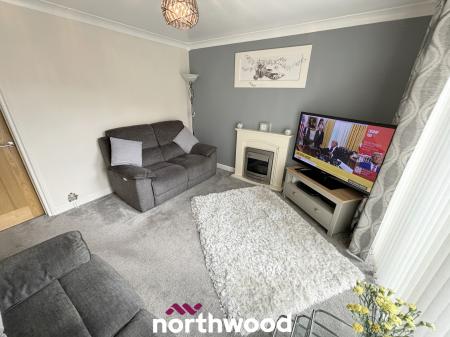 3 bedroom Semi-detached house for sale in Victoria Avenue, Hatfield, Doncaster, DN7