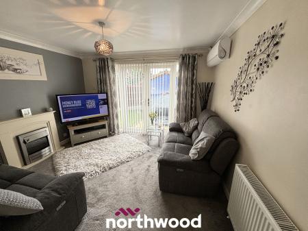 3 bedroom Semi-detached house for sale in Victoria Avenue, Hatfield, Doncaster, DN7