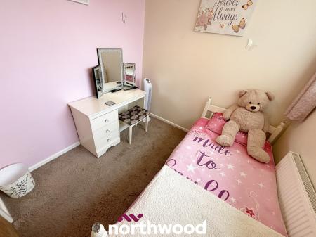 3 bedroom Semi-detached house for sale in Victoria Avenue, Hatfield, Doncaster, DN7
