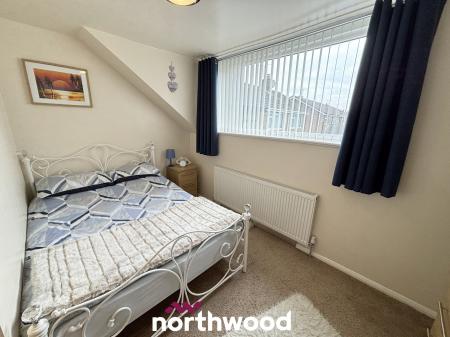 3 bedroom Semi-detached house for sale in Victoria Avenue, Hatfield, Doncaster, DN7