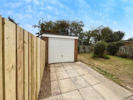 3 bedroom Bungalow for sale in Victoria Avenue, Hatfield, Doncaster, DN7