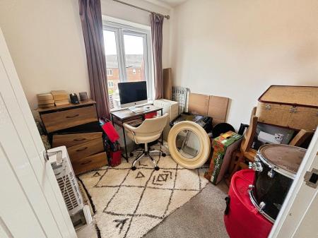 3 bedroom Semi-detached house for sale in Viking Way, Hatfield, Doncaster, DN7