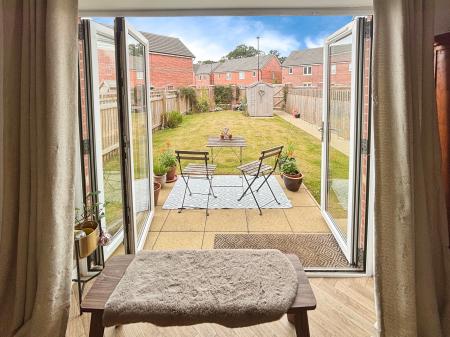 3 bedroom Semi-detached house for sale in Viking Way, Hatfield, Doncaster, DN7