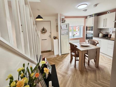 3 bedroom Semi-detached house for sale in Viking Way, Hatfield, Doncaster, DN7