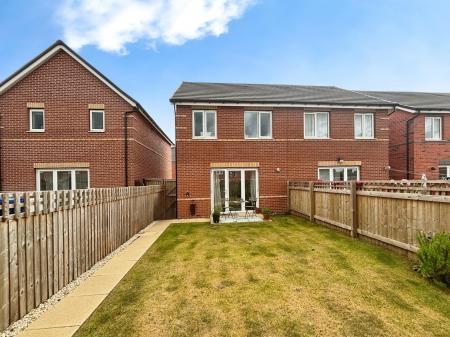 3 bedroom Semi-detached house for sale in Viking Way, Hatfield, Doncaster, DN7