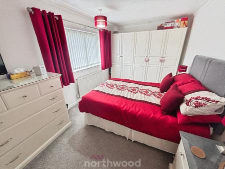 2 bedroom Semi-detached house for sale in West Avenue, Stainforth, Doncaster, DN7