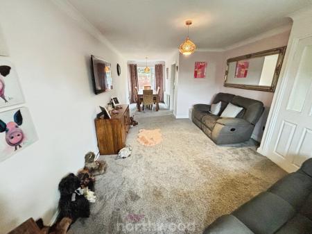 3 bedroom Semi-detached house for sale in Amanda Drive, Hatfield, Doncaster, DN7