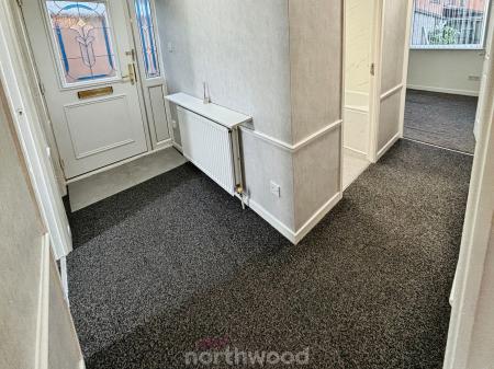 2 bedroom Bungalow for sale in Homestead Garth, Hatfield, Doncaster, DN7