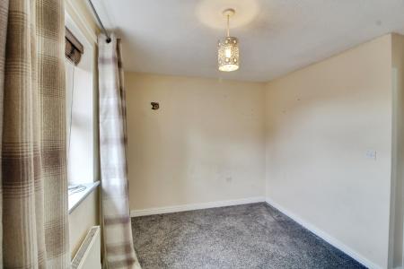 2 bedroom Semi-detached house for sale in Bank End Close, Bolton upon Dearne, S63