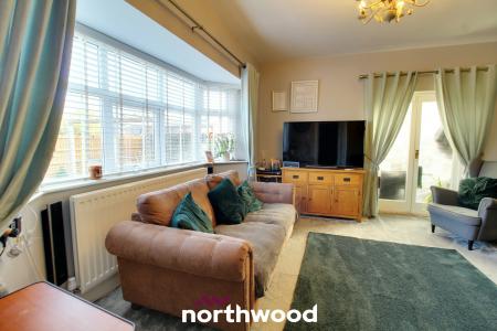 3 bedroom Detached bungalow for sale in Barton Lane, Armthorpe, Doncaster, DN3