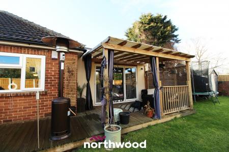 3 bedroom Detached bungalow for sale in Barton Lane, Armthorpe, Doncaster, DN3