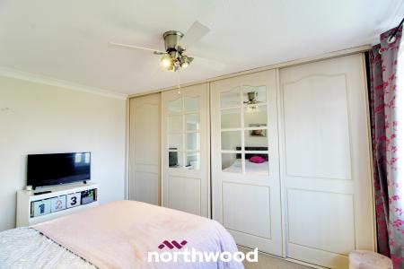 4 bedroom Detached house for sale in Cedar Walk, Campsall, Doncaster, DN6