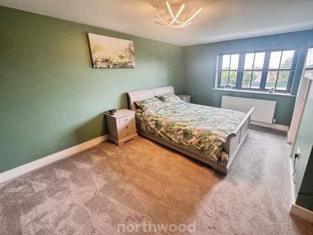 4 bedroom Detached house for sale in Church View, Crowle, DN17