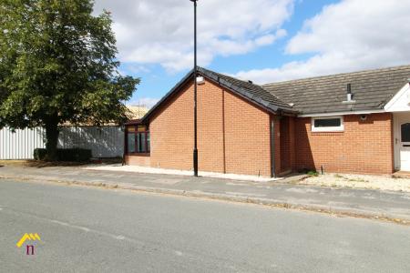 2 bedroom Bungalow to let in Broadwater Drive, Dunscroft, Doncaster, DN7