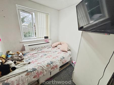 3 bedroom Semi-detached house for sale in Stony Close, Stainforth, Doncaster, DN7