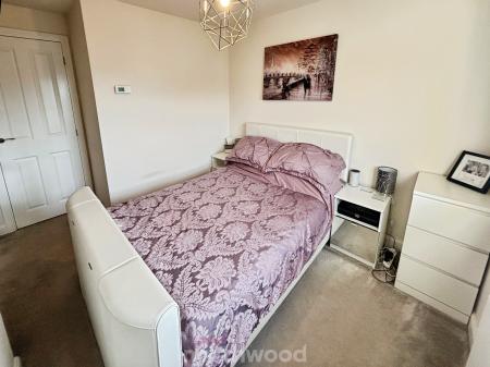 3 bedroom Semi-detached house for sale in Saxon Avenue Hatfield, Hatfield, Doncaster, DN7