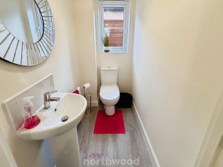 3 bedroom Semi-detached house for sale in Saxon Avenue Hatfield, Hatfield, Doncaster, DN7