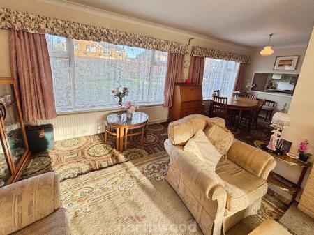 3 bedroom Detached house for sale in Parkways, Hatfield, Doncaster, DN7