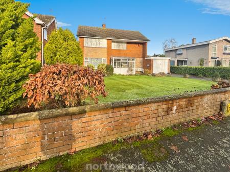 3 bedroom Detached house for sale in Parkways, Hatfield, Doncaster, DN7