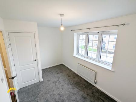 2 bedroom Semi-detached house to let in Falcon Road, Dunsville, Doncaster, DN7