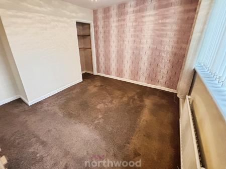 3 bedroom Semi-detached house for sale in Oldfield Crescent, Stainforth, Doncaster, DN7