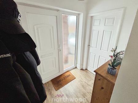 3 bedroom Semi-detached house for sale in Abbey Way, Dunscroft, Doncaster, DN7