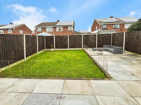3 bedroom Semi-detached house for sale in Abbey Way, Dunscroft, Doncaster, DN7