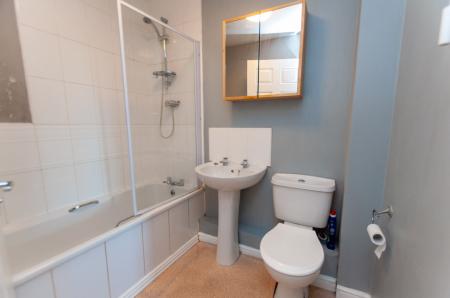 2 bedroom Apartment to let in Oxley Mews, Boldon Colliery, NE35