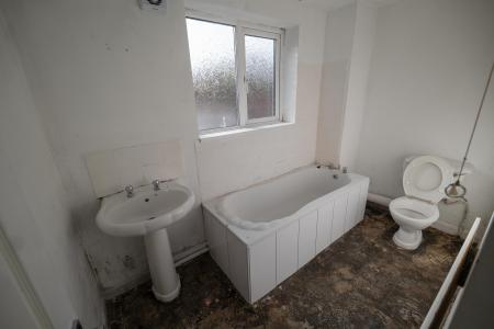 2 bedroom Apartment for sale in Charles Street, Boldon Colliery, South Tyneside, NE35