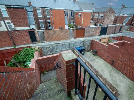 2 bedroom Flat for sale in Derby Street, Jarrow, NE32