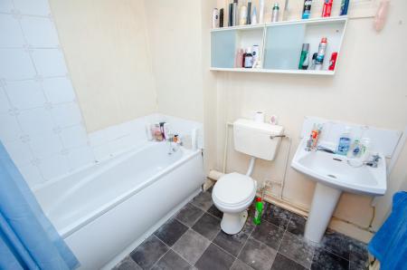 2 bedroom Flat for sale in Derby Street, Jarrow, NE32
