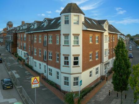 2 bedroom Flat for sale in Rekendyke Mews, South Shields, NE33