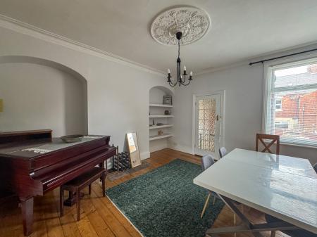 3 bedroom Flat for sale in Stanhope Road, South Shields, NE33