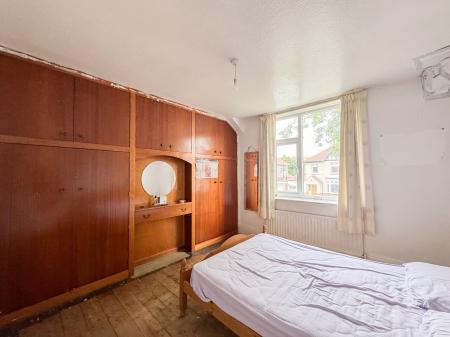 3 bedroom Semi-detached house for sale in Stratford Avenue, Grangetown, Sunderland, SR2