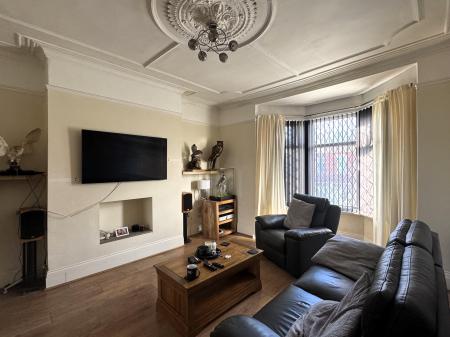 2 bedroom Flat for sale in Mowbray Road, South Shields, NE33