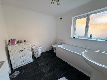 2 bedroom Terraced House for sale in Park View, Seaham, SR7